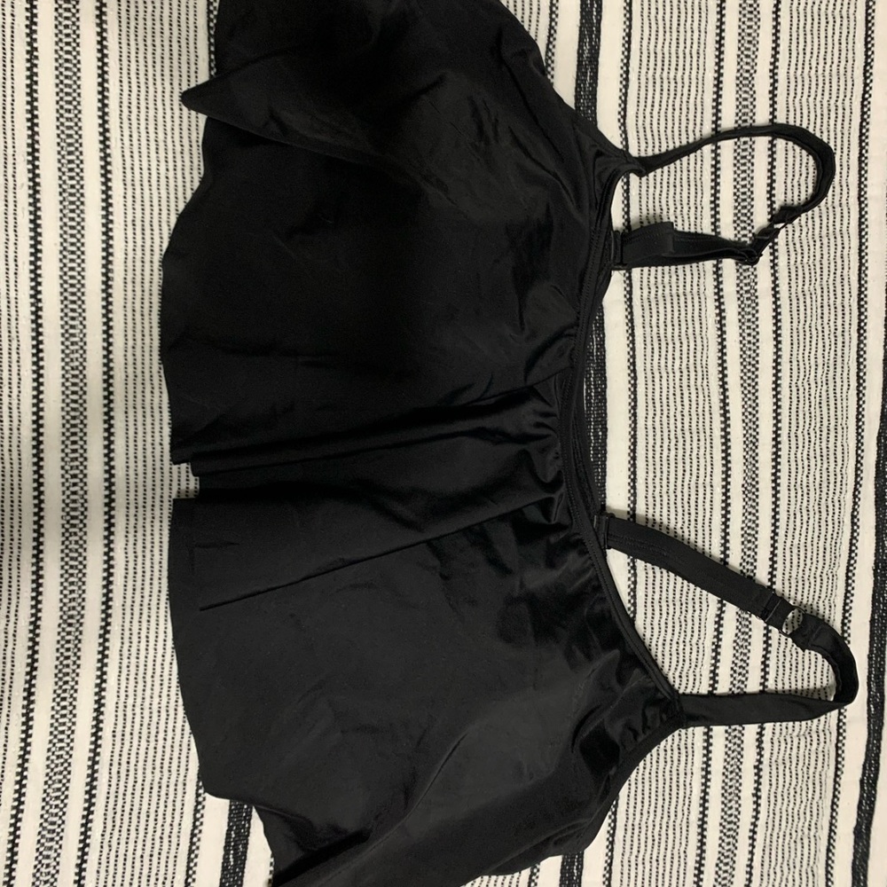 TORRID swim top, BRAND NEW, size 3